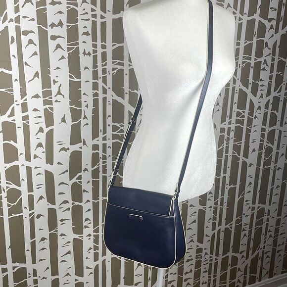 Vera Bradley Laser Cutout Saddle Crossbody Bag Navy Blue - Picture 4 of 10